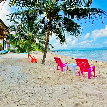 The Scenery Beach Resort Баан Кхай Экстерьер фото