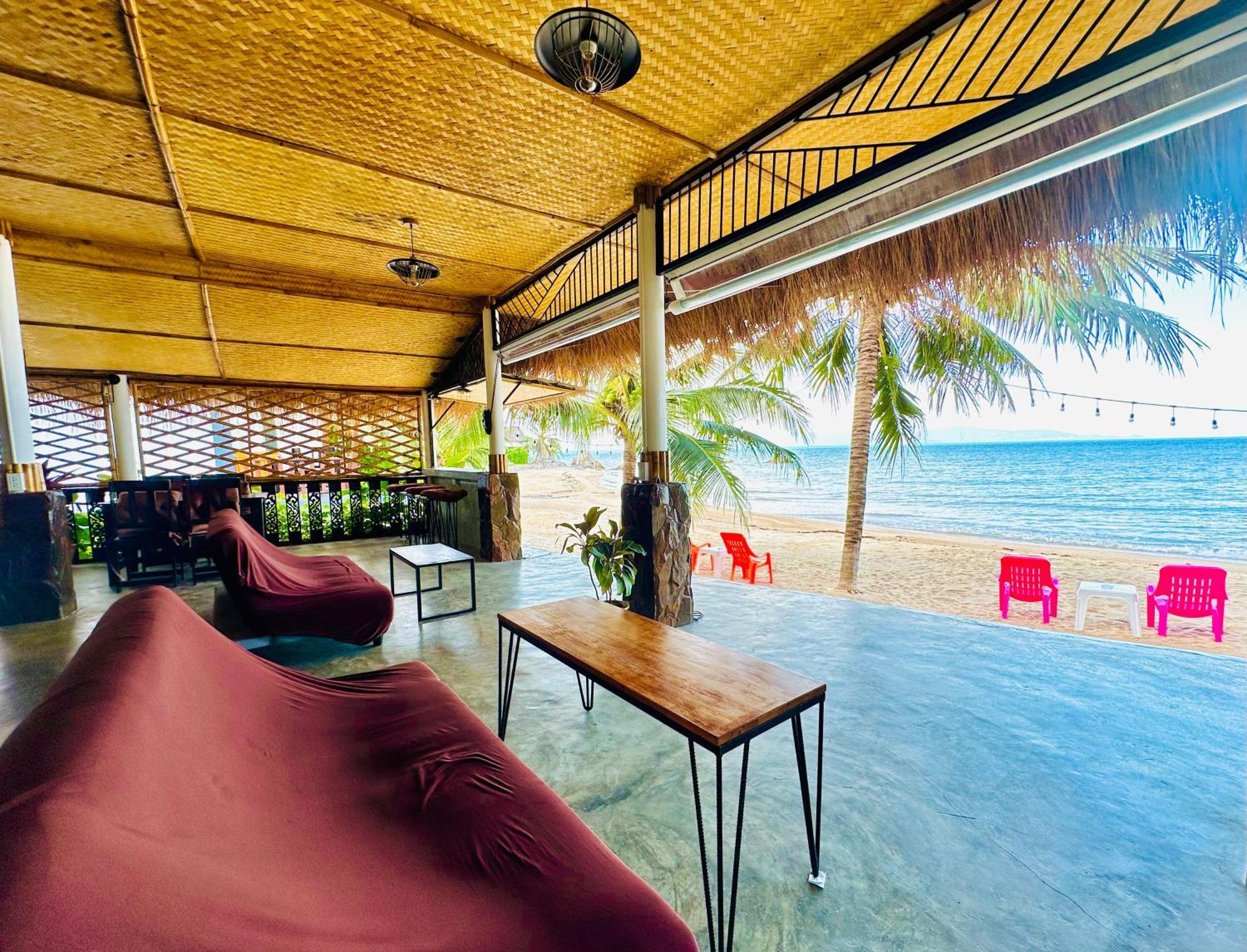 The Scenery Beach Resort Баан Кхай Экстерьер фото
