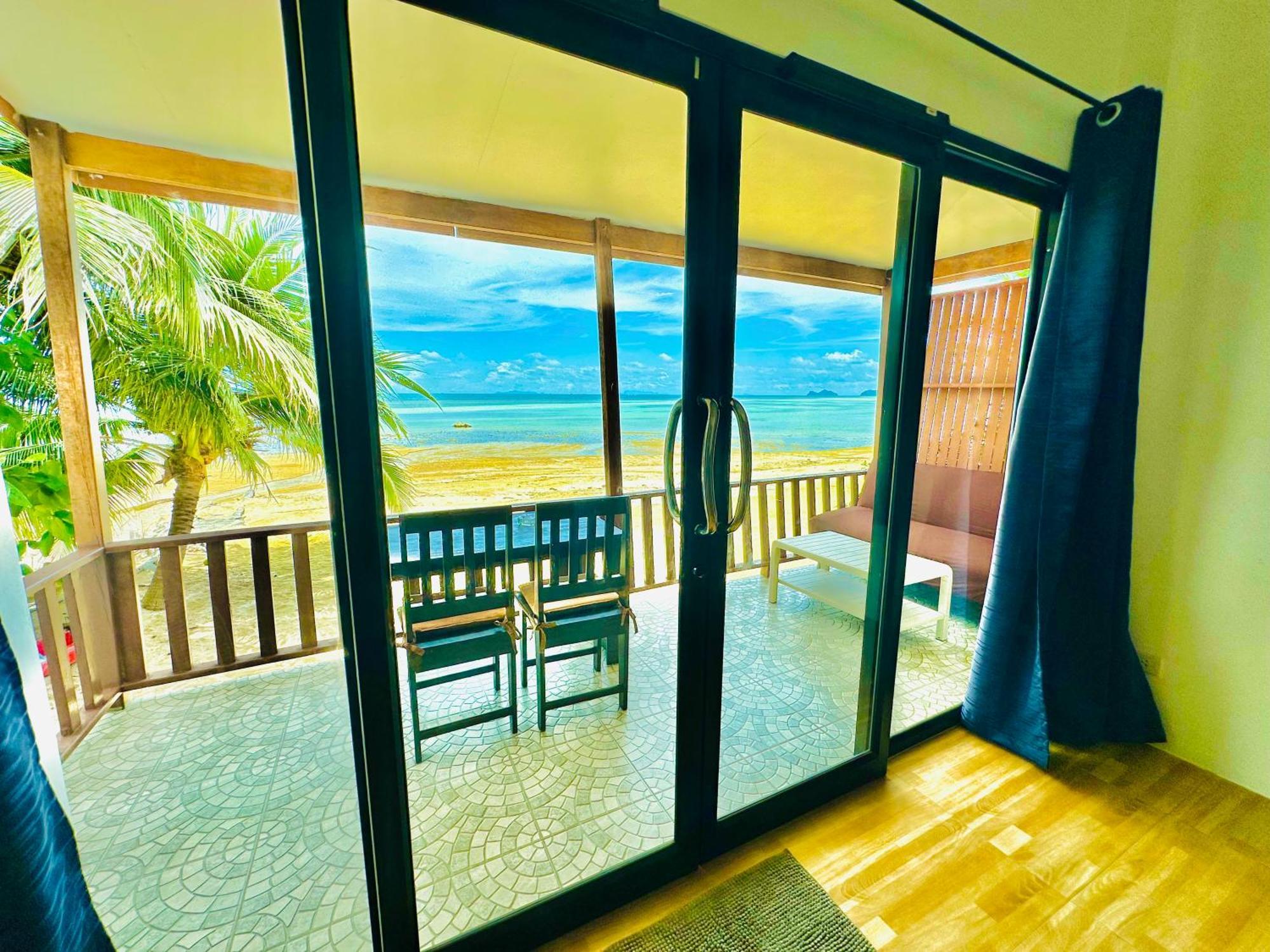 The Scenery Beach Resort Баан Кхай Экстерьер фото
